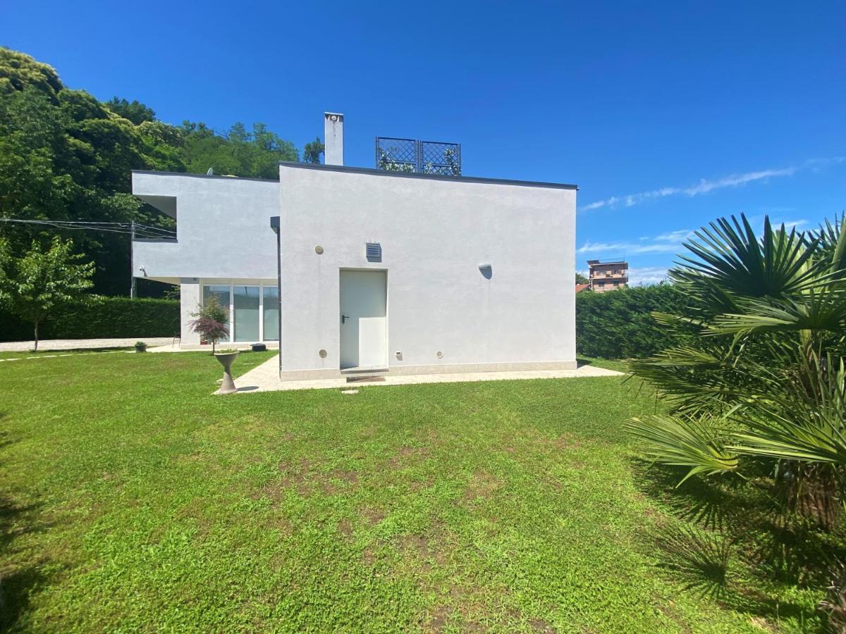Crystal B&B Dormelletto Exterior foto